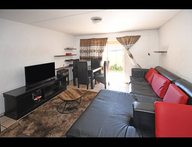 2 BEDROOM APARTMENT FOR SALE IN BRIXTON